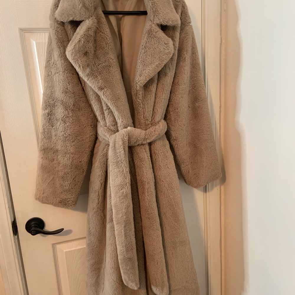 Taupe Faux Fur Coat - Picture 7 of 7